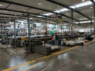Chongqing Litron Spare Parts Co., Ltd. ligne de production en usine