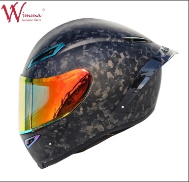 Casque de moto à visage complet en fibre de carbone rétro Excellente ventilation Confort et forme