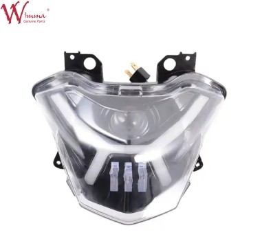 Le phare LED est un noir élégant pour Kawasaki Z650 et Versys X300