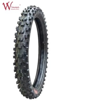 Combos de pneus de motocyclette en caoutchouc noir de qualité A avec une durabilité accrue de 120/70